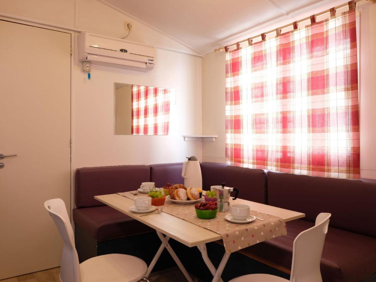 Holiday Home Camping Thurium By Interhome Marina di Schiavonea Buitenkant foto