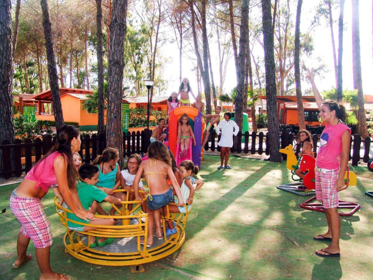 Holiday Home Camping Thurium By Interhome Marina di Schiavonea Buitenkant foto